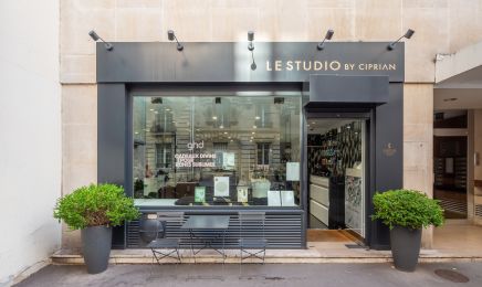 LE STUDIO BY CIPRIAN : Manucure à Paris