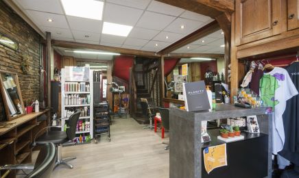 Les metamorphoses : Coiffeur à Troyes