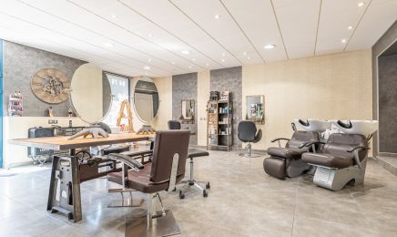 De mèche avec vous : Coiffeur à Val-d'Arc
