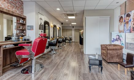 Col Fabienne : Coiffeur à Saint-Jean-de-Maurienne