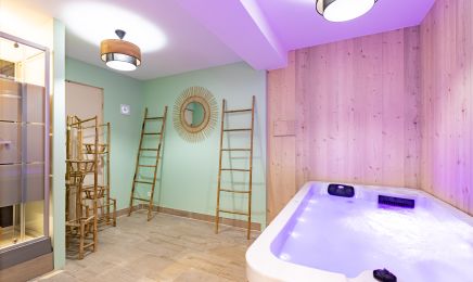 DeliHemp Concept Spa  : Institut de beauté à Mantes-la-Jolie