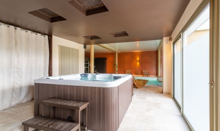 Spa Célinie : Manucure à Warcq