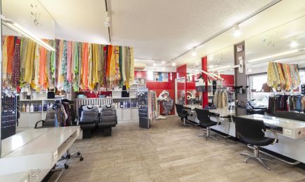 SB Coiffureæ© : Coiffeur à Marnay