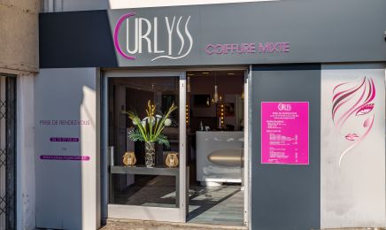 Curlyss : Coiffeur à Froges