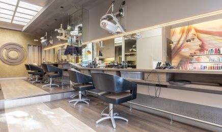 Création Center Color : Coiffeur à Vannes