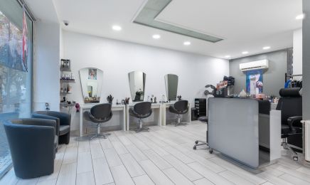 Esly Coiffure Mixte : Coiffeur à Bron