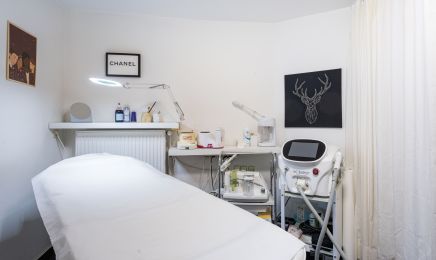LA - Salon Esthétique  : Institut de beauté à Saint-Gilles