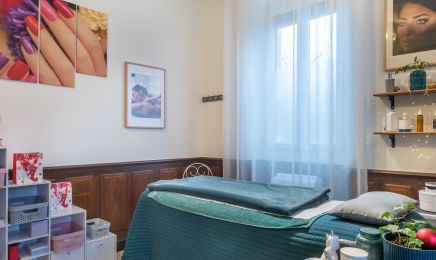 Beauté Service : Manucure à Reignier-Esery