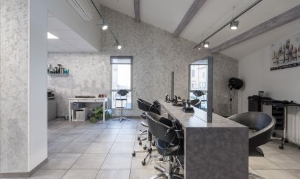 Salon du parc : Barbier à Saint-Chef