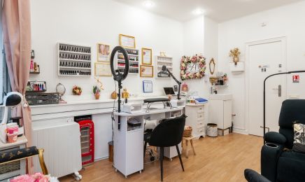 Luxury lash and nails studio : Manucure à Poissy
