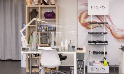 Espace Beauté & Bien-Être Lyli B. : Coiffeur à Jarny
