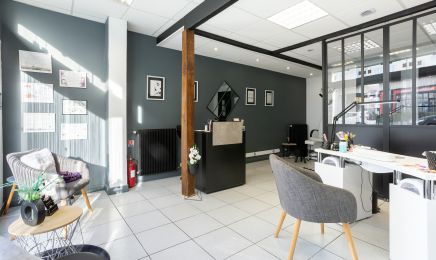So Chic Ongles & Cils  : Manucure à Le Mans