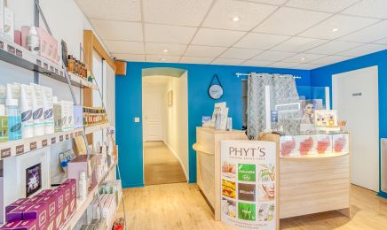 Institut Beaute Divine : Institut de beauté à Aubigny-Les Clouzeaux