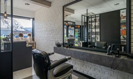 ÉVOLUTION COIFFURE : Coiffeur à Chemillé