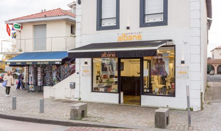 Camille Albane - Anglet : Coiffeur à Anglet
