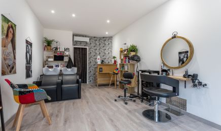 Manue hair tendance : Coiffeur à Brouilla
