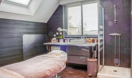 Alizé beauté bien être : Manucure à Les Pieux