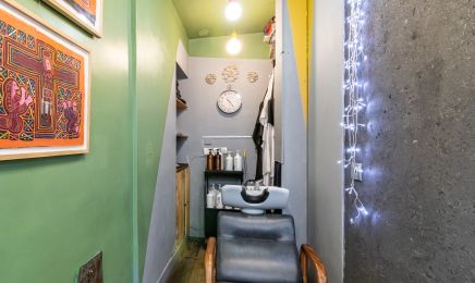 Salon de coiffure - Uno : Coiffeur à Paris