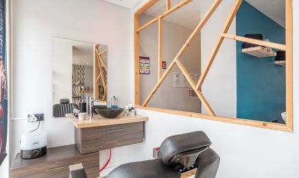  Le Salon de Jessica  : Coiffeur à Saint-Michel