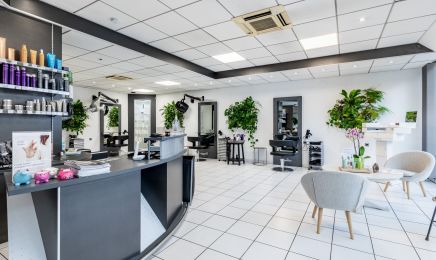 Valérie Defloraine : Barbier à Mondelange