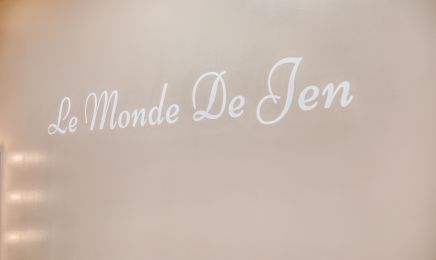Le Monde de Jen  : Coiffeur à Castelnau-le-Lez