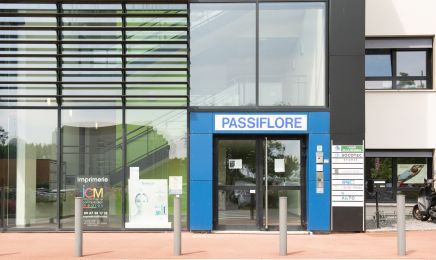 L'oiseau de paradis - Centre Oasis Amiens Dury : Manucure à Dury