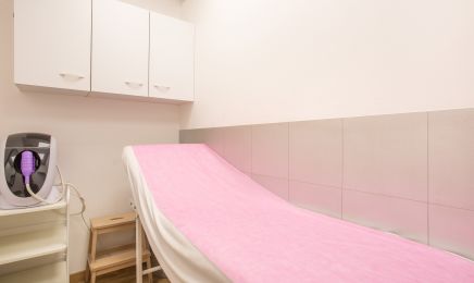 Caprices de filles  : Manucure à Martigues
