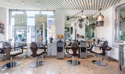 le cube : Coiffeur à Poisy