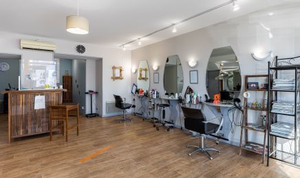 Atmosp'hair : Coiffeur à Chef-Boutonne
