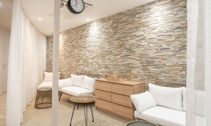 Spa Amara - Lycée Saint-Joseph l'Amandier : Manucure à Saint-Yrieix-sur-Charente