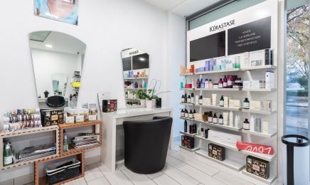 Esly Coiffure Mixte : Coiffeur à Bron