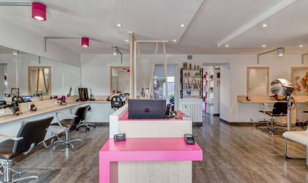 Angel Coiffure Mixte : Coiffeur à Bouvron