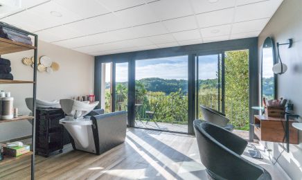 Diffusion Coiffure & Esthétique  : Institut de beauté à Montcuq-en-Quercy-Blanc