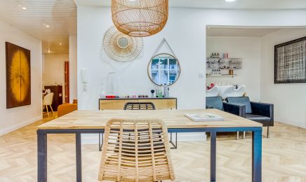 Hush - Bordeaux Intendance  : Coiffeur à Bordeaux