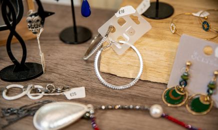 Mille et Une Coiffures  : Coiffeur à Le Bouscat