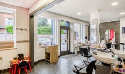 De Mèche Avec Vous : Coiffeur à Les Loges