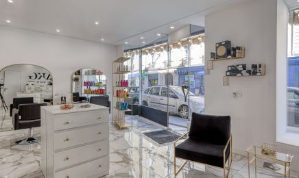 AKG  HAIR : Coiffeur à Bordeaux