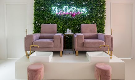 Nailome Lounge - Champniers : Manucure à Champniers