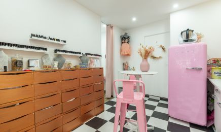 Coffee Nails - Dijon : Institut de beauté à Dijon