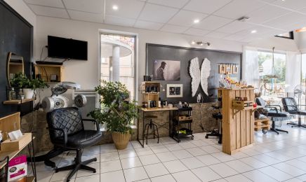 Les Deux L Coiffure : Coiffeur à Cambon 