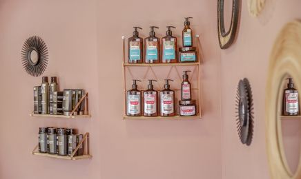 La Coiffeuse by Valentine  : Coiffeur à Saint-Martin-de-Londres