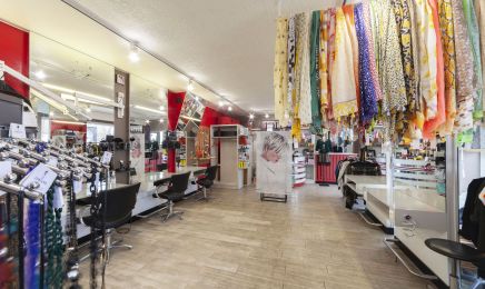 SB Coiffureæ© : Coiffeur à Marnay