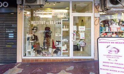 La boite A poudre : Manucure à Bandol