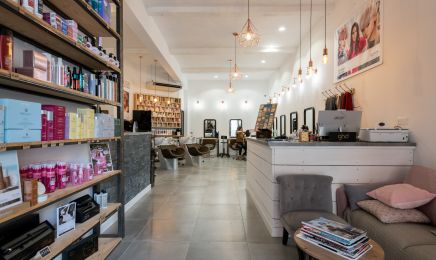 Scene En Tete : Coiffeur à Torreilles