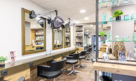 Holiday's Hair : Coiffeur à Plougonvelin