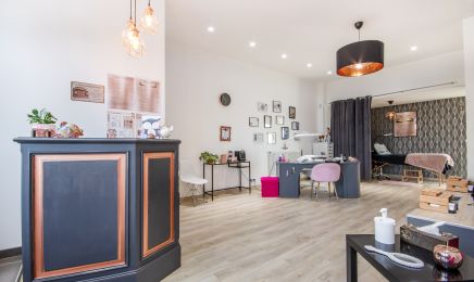 Envie d'ailleurs - Centre de Beauté Virginie C. : Manucure à Mondelange