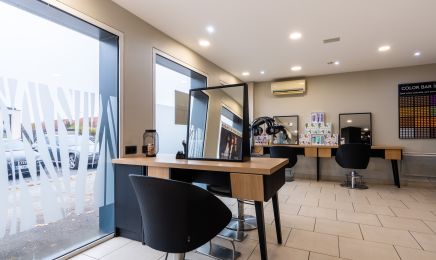 ALCOVE Coiffure Merignies : Coiffeur à Mérignies