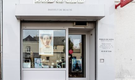 Guinot - Angers Perles de Soins : Manucure à Angers