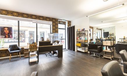 Salon de l'Horloge : Coiffeur à Saint-Jean-d'Angély