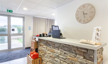 Féline Institut : Manucure à Saint-Clair-du-Rhône